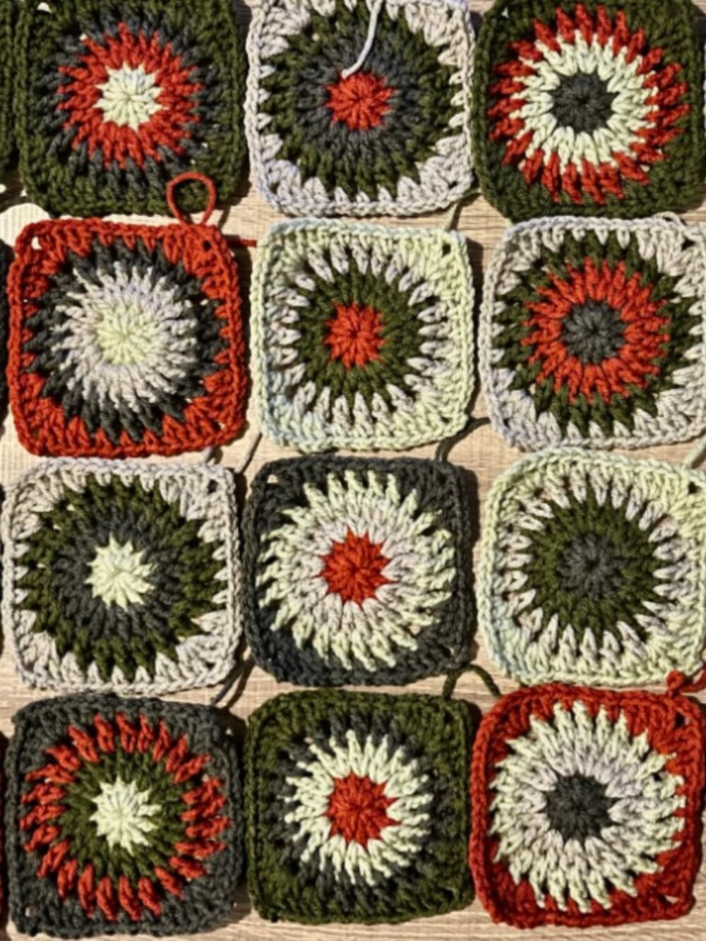 20 Handmade Starburst Squares - Autumn Bloom DIY Fashion & Home